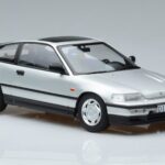 Honda CRX EF Argent Norev 1:18 188011 Métal - image 4 of 6