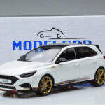 Hyundai i30 N PD Atlas Blanc MCG 1:18 - image 6 of 6
