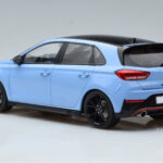Hyundai i30 N PD Bleu Performance MCG 1:18 - image 5 of 6
