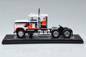 International Transtar 4300 Blanc IXO 1:43 TR153 Métal — image 3 sur 6