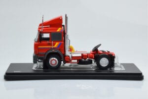 Iveco Turbo Star 190-42 Rouge IXO 1:43 TR162 Métal — image 3 sur 6