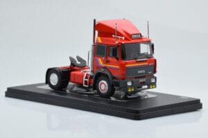 Iveco Turbo Star 190-42 Rouge IXO 1:43 TR162 Métal — image 4 sur 6