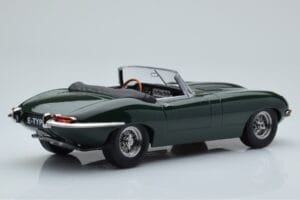 Jaguar E-Type Series 1 Roadster Vert KK-Scale 1:18 KKDC180481 Métal — image 2 sur 6