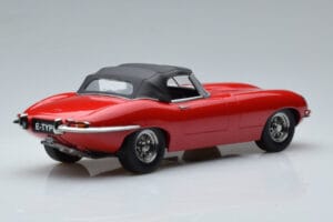 Jaguar E-Type Series 1 Roadster Rouge KK-Scale 1:18 KKDC180484 Métal — image 2 sur 6