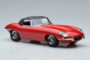 Jaguar E-Type Series 1 Roadster Rouge KK-Scale 1:18 KKDC180484 Métal — image 4 sur 6