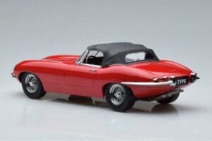 Jaguar E-Type Series 1 Roadster Rouge KK-Scale 1:18 KKDC180484 Métal — image 5 sur 6