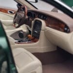 Jaguar XJ6 X350 Racing Vert Almost Real 1:18 - image 9 of 13