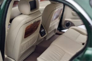 Jaguar XJ6 X350 Racing Vert Almost Real 1:18 810502 Métal — image 10 sur 13