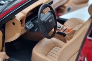 Jaguar XJ6 XJ40 Flamenco Rouge Almost Real 1:18 810541 Métal — image 9 sur 11