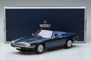 Jaguar XJS V12 Cabriolet Bleu Métallisé Édition Limitée Norev 1:18 182636 Métal — image 6 sur 6