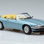 Jaguar XJS V12 Cabriolet Bleu Clair Métallisé Norev 1:18 182635 Métal - image 4 of 6