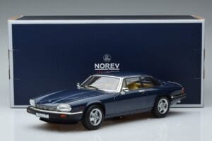 Jaguar XJS V12 Bleu Métallisé Édition Limitée Norev 1:18 182622 Métal — image 6 sur 6