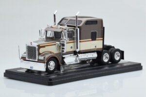 Kenworth W900 Marron IXO 1:43