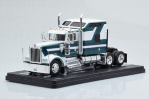 Kenworth W900 Vert Blanc IXO 1:43 TR164