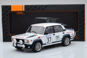 Lada 2105 VFTS #37 H. Ohu Rally Acropolis 1983 IXO 1:18 18RMC145 Métal — image 6 sur 6