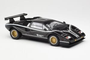 Lamborghini Countach LP 500R Noir Kyosho 1:18 08320C Métal — image 6 sur 8