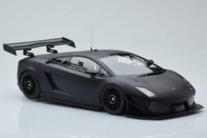 Lamborghini Gallardo LP600+ GT3 Noir Mat Minichamps 1:18 151111100 Métal — image 4 sur 6