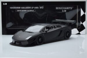 Lamborghini Gallardo LP600+ GT3 Noir Mat Minichamps 1:18 151111100 Métal — image 6 sur 6