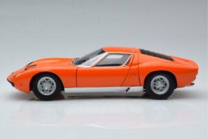 Lamborghini Miura SV Orange AUTOart 1:18 74542 Métal — image 5 sur 8
