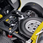 Lamborghini Miura SV Jaune Kyosho 1:18 - image 10 of 11