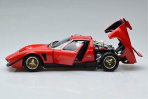 Lamborghini Miura SVR Rouge Kyosho 1:18 08319RBK Métal — image 4 sur 9