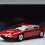 Lamborghini Urraco P250 Rouge Kyosho 1:18 - image 10 of 10