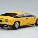 Lamborghini Urraco Jaune Kyosho 1:18 - image 3 of 10