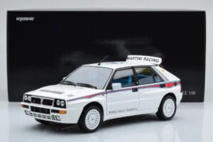 Lancia Delta HF Integrale 6 Blanc Kyosho 1:18 08344E Métal — image 8 sur 8