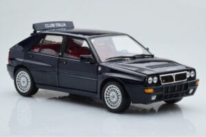 Lancia Delta HF Integrale Club Italia Bleu Kyosho 1:18 08343SC Métal — image 6 sur 8
