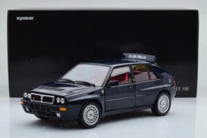 Lancia Delta HF Integrale Club Italia Bleu Kyosho 1:18 08343SC Métal — image 8 sur 8