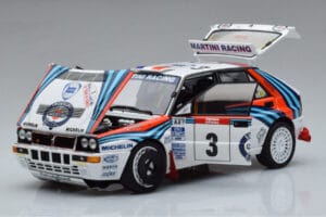 Lancia Delta HF Integrale Evoluzione #3 D. Auriol / B. Occelli Tour de Corse 1992 Kyosho 1:18 08348H Métal — image 2 sur 9