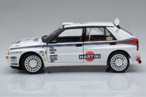 Lancia Delta HF Integrale Evoluzione Test Car Kyosho 1:18 08348G Métal — image 4 sur 9