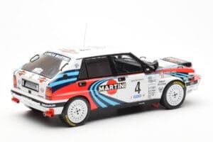 Lancia Delta Integrale 16V #4 A. Fiorio Rally Safari 1990 IXO 1:18 18RMC139B Métal — image 2 sur 6