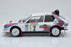 Lancia Delta S4 #2 M. Alen / I. Kivimaki Rally San Remo 1986 IXO 1:18 18RMC130A Métal — image 3 sur 6