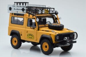 Land Rover Defender 90 Camel Trophy Borneo 1985 Almost Real 1:18 810213 Métal — image 6 sur 8