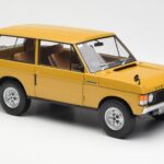 Land Rover Range Rover Classic Jaune Almost Real 1:18 - image 6 of 8