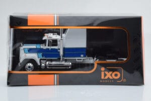 Mack Superliner Magnum Blanc Bleu IXO 1:43 TR165 Métal — image 6 sur 6