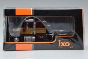 Marmon CHDT Rouge Or IXO 1:43 TR157 Métal — image 6 sur 6