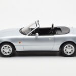 Mazda MX-5 NA Argent Norev 1:18 - image 3 of 7