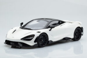 McLaren 765LT Blanc GT Spirit 1:18