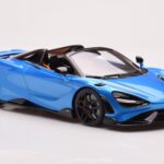McLaren 765LT Spider Bleu GT Spirit 1:18 - image 4 of 6