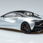 McLaren Artura Argent GT Spirit 1:18 GT873 Résine - image 5 of 6