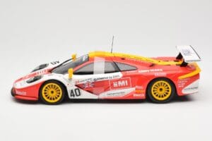 McLaren F1 GTR #40 J. O'Rourke / M. Sugden / P. Auberlein EMI 24 Hours of Le Mans 1996 UT Models 1:18 39820 Métal — image 3 sur 6