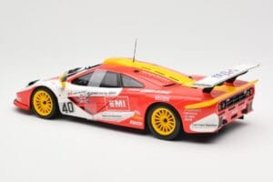 McLaren F1 GTR #40 J. O'Rourke / M. Sugden / P. Auberlein EMI 24 Hours of Le Mans 1996 UT Models 1:18 39820 Métal — image 5 sur 6