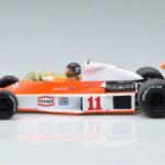 McLaren M23 #11 J. Hunt F1 World Champion 1976 MCG 1:18 MCG18612F Métal - image 3 of 6