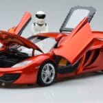 McLaren MP4-12C Avec Figurine Stig Top Gear Minichamps 1:18 519101330 Métal - image 2 of 7