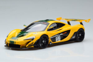 McLaren P1 GTR Jaune Avec Rayures Vertes AUTOart 1:18
