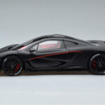 McLaren P1 Noir Mat AUTOart 1:18 - image 4 of 9