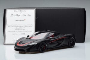 McLaren P1 Noir Mat AUTOart 1:18 76027 Métal — image 9 sur 9