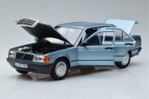 Mercedes 190E W201 Bleu Clair Norev 1:18 183828 Métal — image 2 sur 7